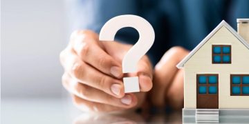 Покупаете жилье в Торонто. Нужна ли вам страховка мортгиджа?